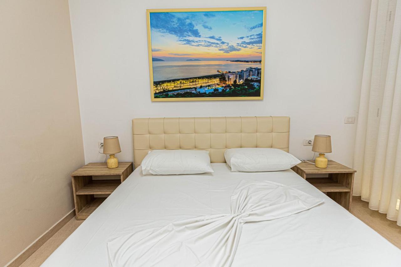 Jordan'S Hotel Vlorë Exteriör bild