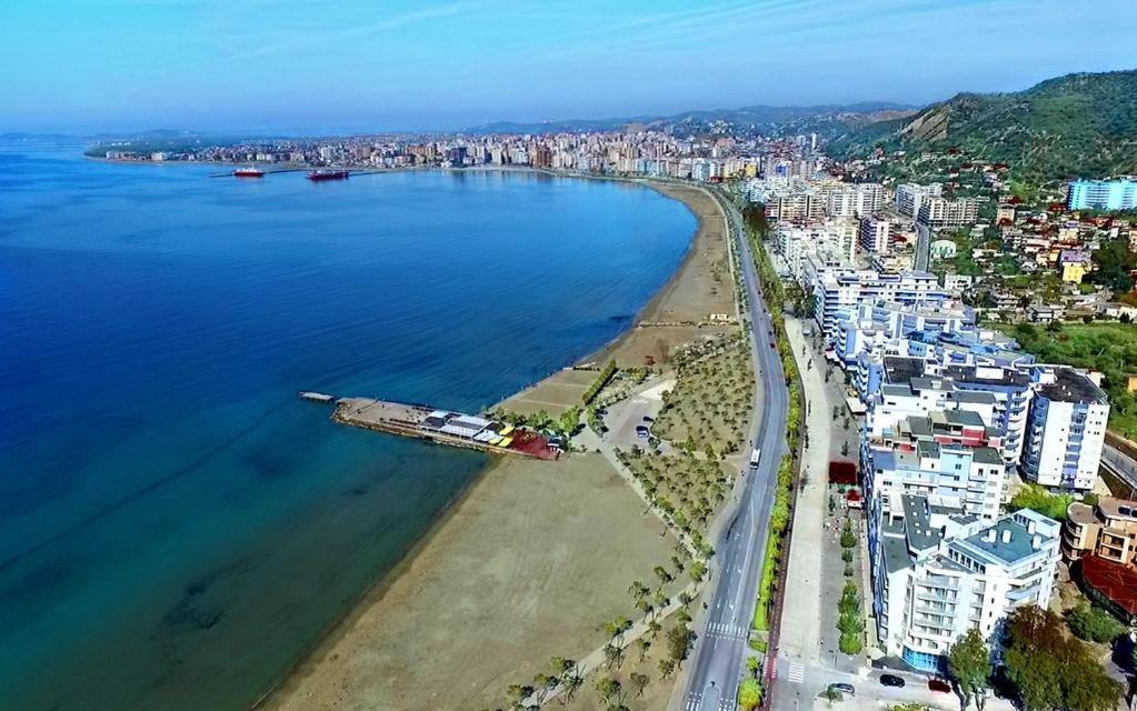 Jordan'S Hotel Vlorë Exteriör bild