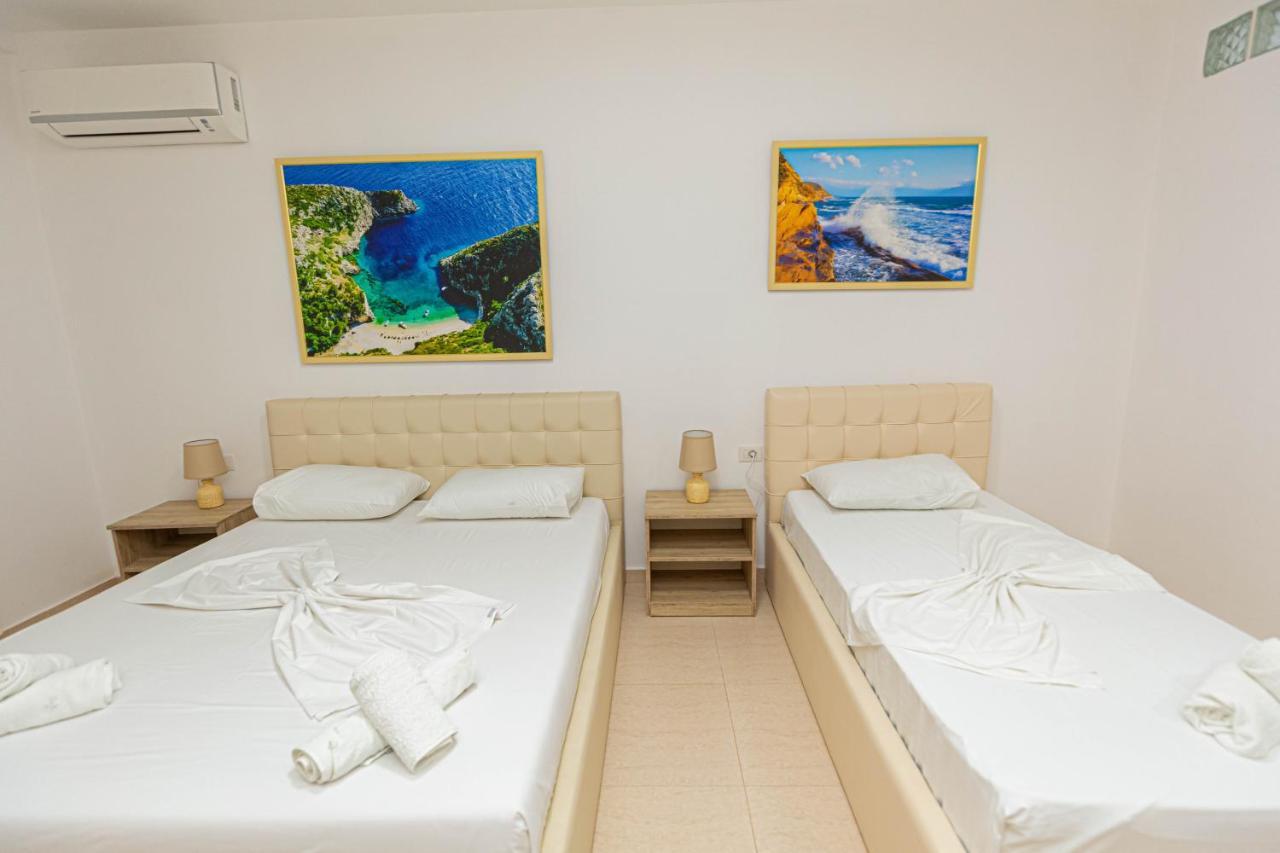 Jordan'S Hotel Vlorë Exteriör bild