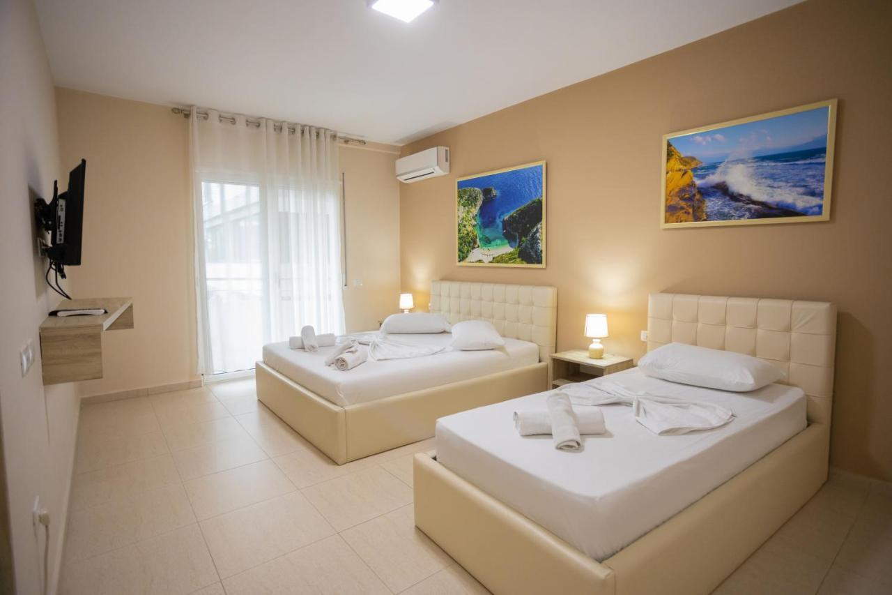 Jordan'S Hotel Vlorë Exteriör bild
